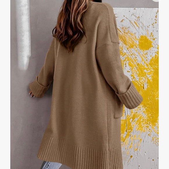 Long cardigan sweater - Picture 3 of 4